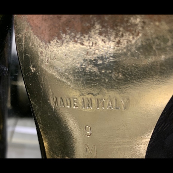 Juicy Couture Black and Gold Ballets with Squared Heel - Picture 5 of 5